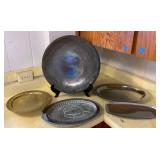 VME135 Silver Toned Metal Dishes