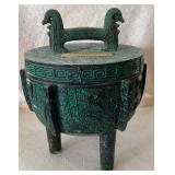 VME229 - Vintage 3-Footed Ice Bucket