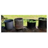 VME270- Four Planter Pots