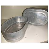 MBW069 - Vintage WWII Military Bread Container