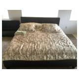 MBW167 Queen Sized Bedding Set