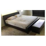 MBW171 King Sized Bed Set & Storage Bench
