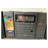 MBW173 - Vintage Sony 700 Series CD, Radio, Cassette-Recorder BOOMBOX