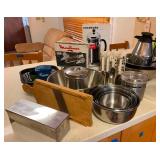 MBW228 - Metal Mixing Bowls, Collanders, Coffee Press & Much More