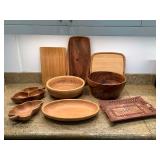 WST087 Various Wooden Serving Bowls & Trays