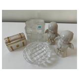WST168- Cystal Tiffany & Co Gift Box & Ceramic Figurines Lot