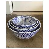 WST237 Set Of Four Oriental Ceramic Nesting Bowls