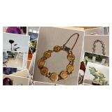 WAIALAE SECRET TREASURES CTBids Online Auction • Bidding Ends 10/06/22 • Pickup 10/08/22