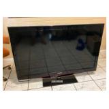 KDT133 - 52" Samsung Flat Screen LCD TV w/Remote