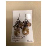 ICT411 Myrna Lee Chang Pearl & Crystal Earrings 