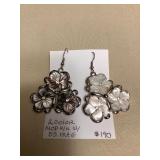 ICT413 Myrna Lee Chang Mother Of Pearl Floral Earrings 