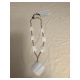 ICT438 Myrna Lee Chang Mother Of Pearl Necklace 