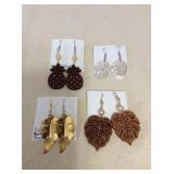 ICT454 Four Pairs Of Myrna Lee Chang Earrings 