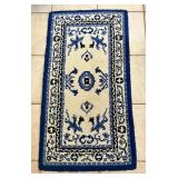 MKM079- Vintage Floor Rug