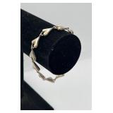 MKM403-Beautiful 8” Heavy Sterling Silver Bracelet