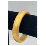 MKM404-14k Gold Bangle Bracelet