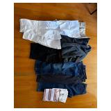 KDE095- Womens Clothing Lot (Pants & Fleece Jackers)