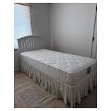 KDE122- White Wooden Twin Bedframe & Twin XL Mattress Lot * Read Staging Info
