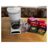 KDE210- Hamilton Coffee Maker & Accessories 