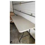 KDE264 - Folding Table 