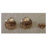 KDE281 14K Hawaiian Earrings 