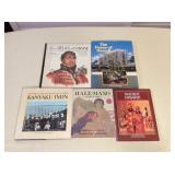 MMT018 Five Vintage Hawaiian Books