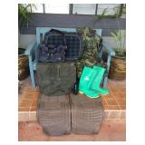 MMT146 Steel Toed Rubber Boots, Car Mats, Army Duffel Bag & Parkas & More!
