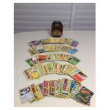 MMT148 Over 500 Pokémon Trading Cards & Tin