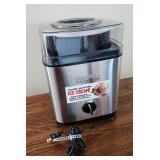 MFE063 - Cuisinart 2 Quart Ice-cream Maker