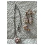 MFE106- Swarovski Necklace & Earring