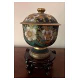 MLC004- Japanese Vase With Wooden Stand