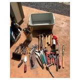 MLC163 Various Small Hand Tools