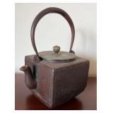 MLC186- Vintage Japanese Cast Iron Teapot 