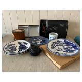 MHT033- Asian Platters, Vases & Vintage Cast Iron Pot