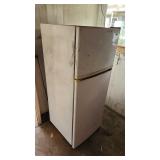 MHT158 - Kenmore Refrigerator 