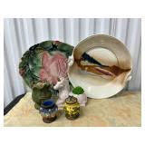 HTS424- Decorative Plates & Decor