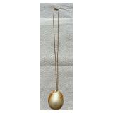 HTS430- Gold Tone Necklace With Shell Pendant