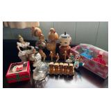 WHT042- Collectible Figurines & Vintage Home Decor