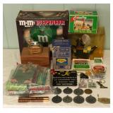 WHT072 - FUN COLLECTIBLES, KEYCHAINS AND MORE