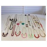 MCT002 Various Colorful Costume Jewelry Necklaces 