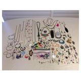 MCT003 Broken & Mis-Matched Costume Jewelry For Crafting 