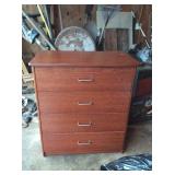 MCT088 Northland Dresser 