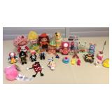 MCT180 Strawberry Shortcake Dolls, Mario Bros. Figurines & Other Toys