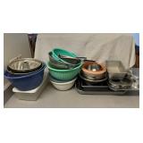 WWS115- Mystery Kitchen Lot