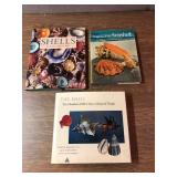 SJP087 Three Hardcover Seashell Guide Books