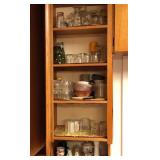 SJP517 - 65+ PIECES OF GLASSWARE, PYREX, CRYSTAL AND MORE