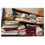 SJP538 Mystery Lot Of Various Towels