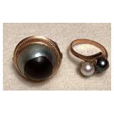 SJP825 Two 14K Pearl Rings Size 8