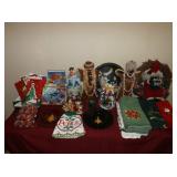 Xmas Linens and Decor