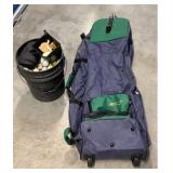 LKF337 Bucket Of Golf Balls & Golf Bag